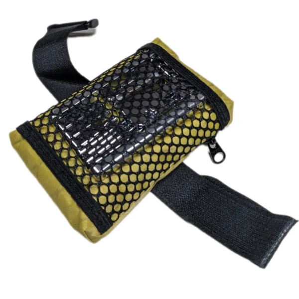 Customizable handmade bike saddle bag in different colors and styles, with personalization options.