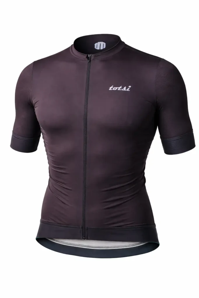Short sleeve cycling jersey with an athletic finesse fit, designed for a developed upper body and made from breathable, moisture-wicking fabric