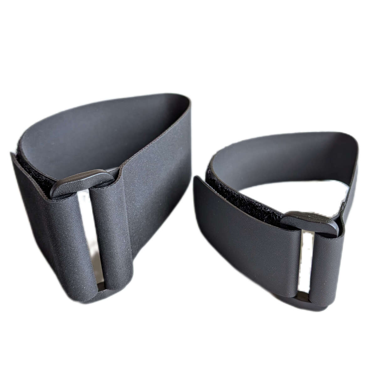 Hypalon and TPU Velcro straps for reliable bike bag mounting.