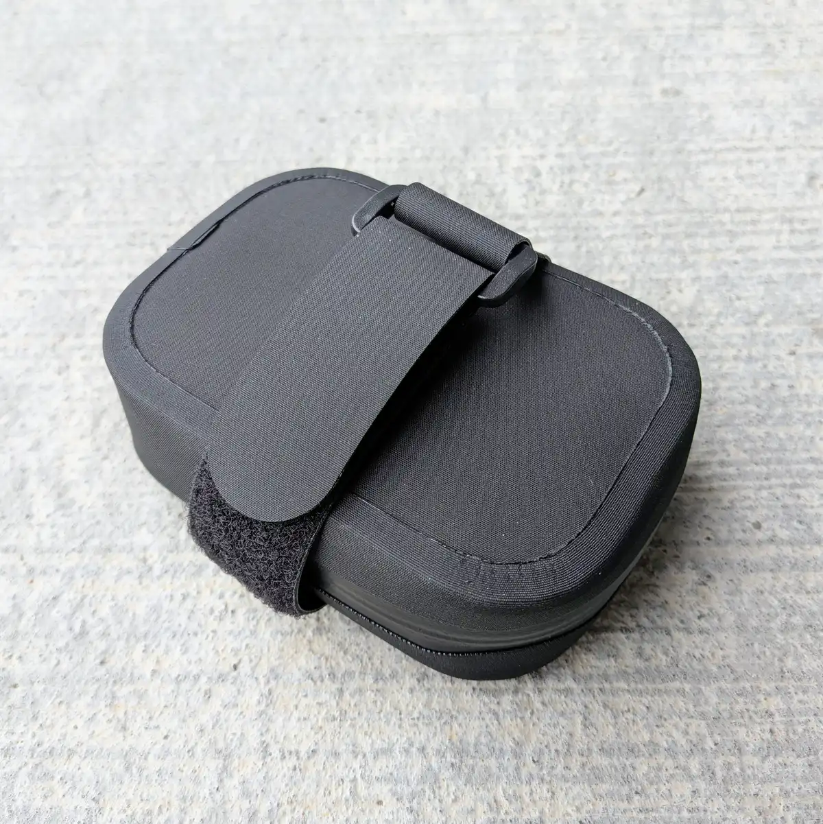 25mm Hypalon velcro strap for saddle bag attachment with high grip and abrasion resistance