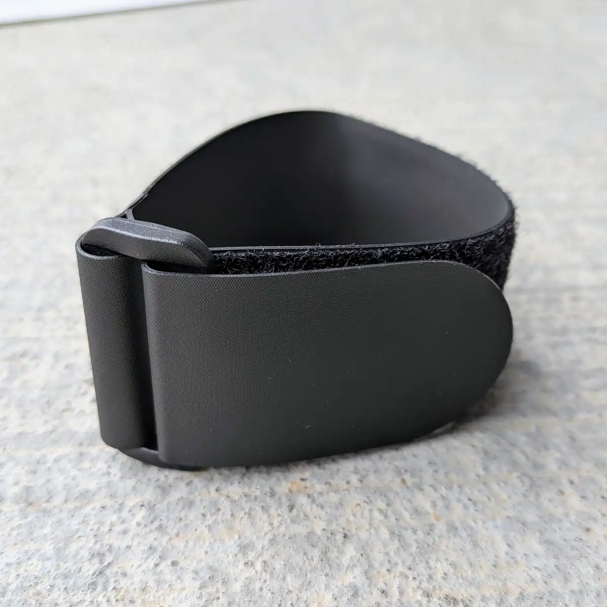 38mm TPU and Hypalon velcro strap for saddle bag mounting with increased support and grip